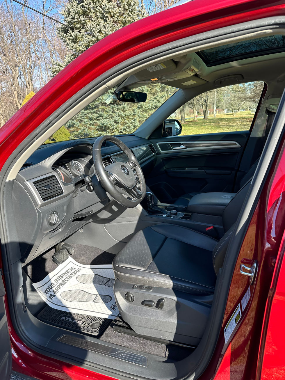 2018 Volkswagen Atlas.jpg