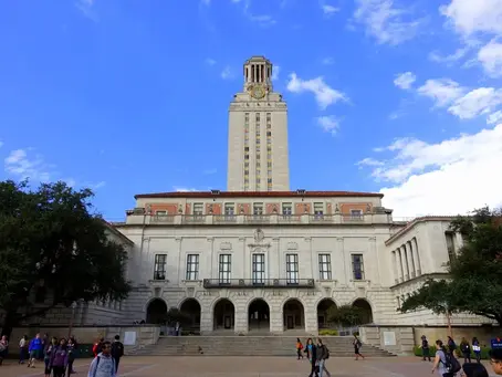 Universidade de Austin adota fundo de Bitcoin de US$ 5 milhões com estratégia de investimento de 5 anos