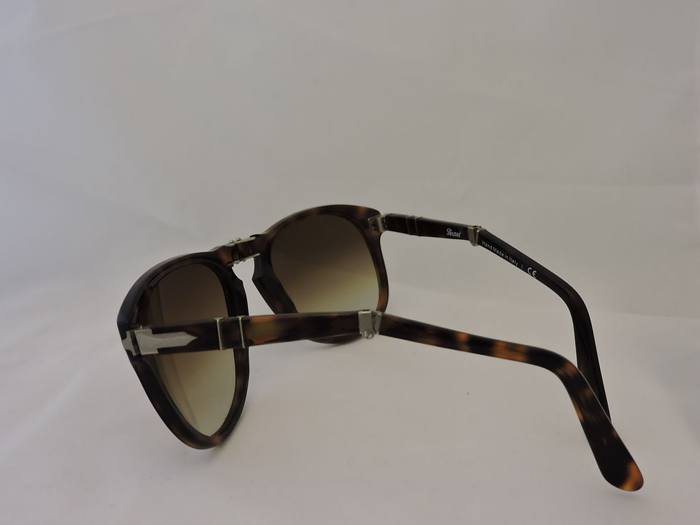 Thumbnail: Óculos Solar Persol Dobrável (Italiano)