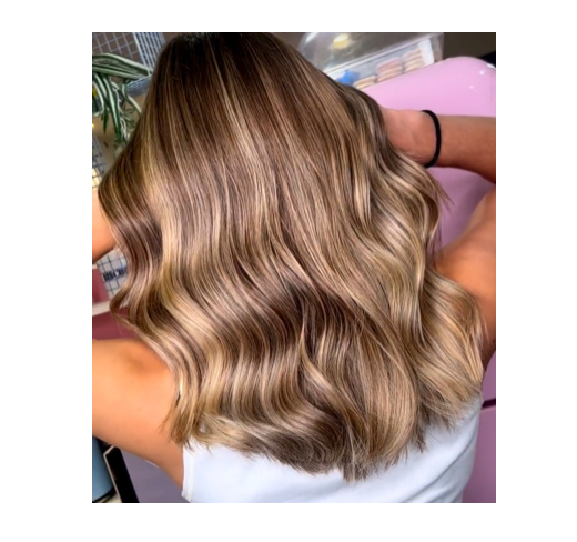 Hair Colour: Clare