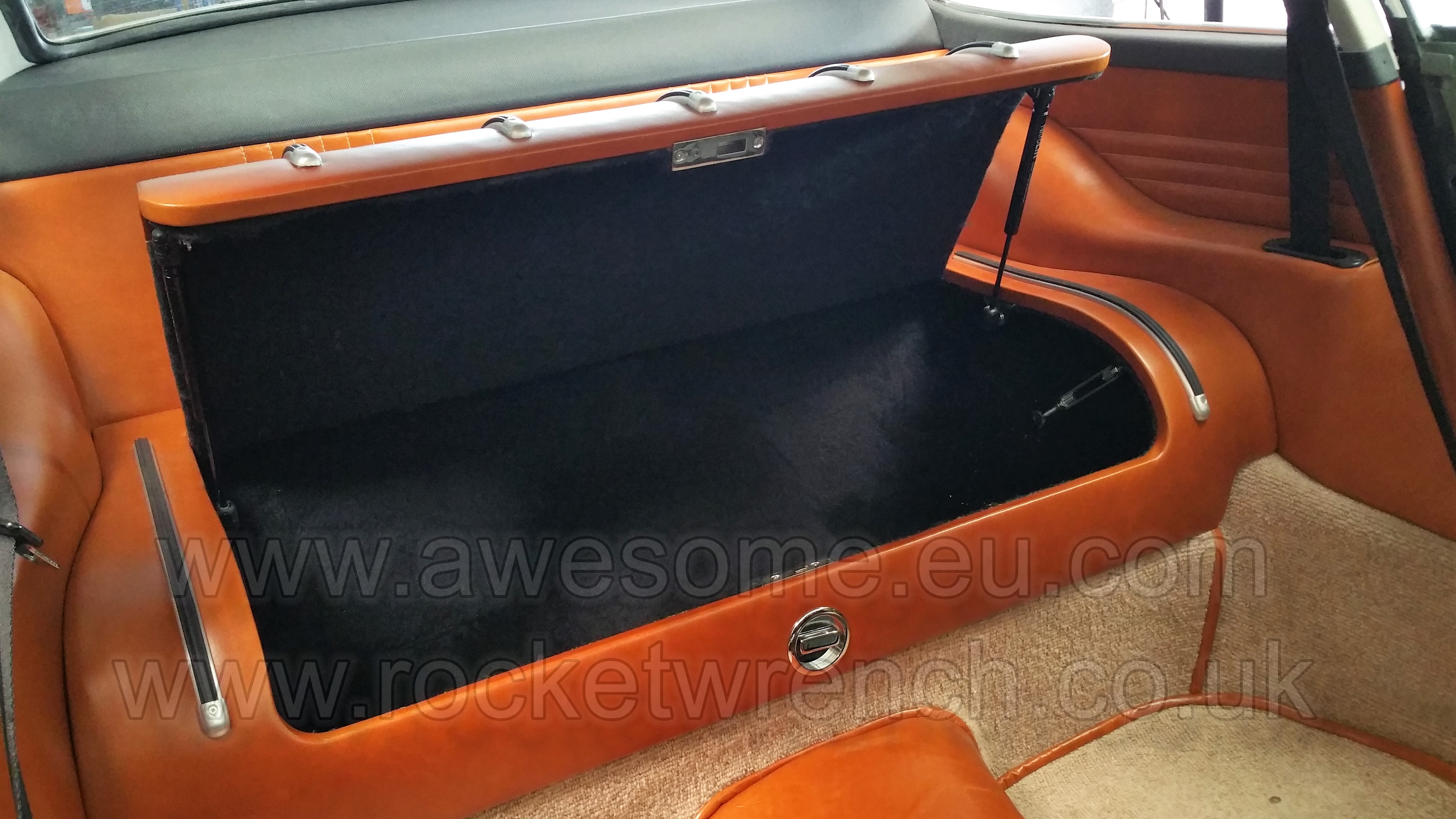 Porsche 911s rear seat delete