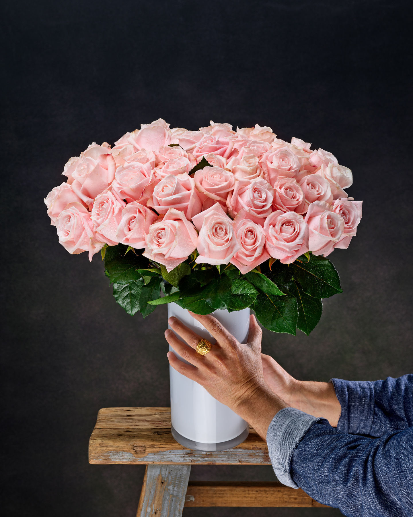 long stem roses bouquet, rose bouquet nearby, romantic bouquet of roses, bouquet of roses nearby, red roses bouquet near me