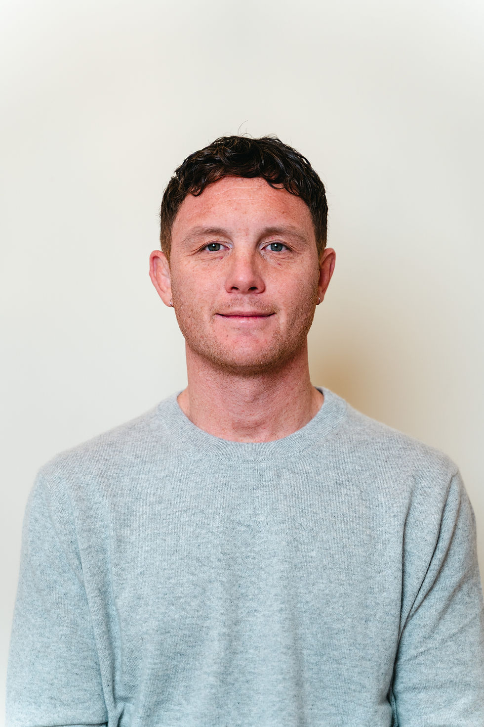 Ollie Frost Therapist