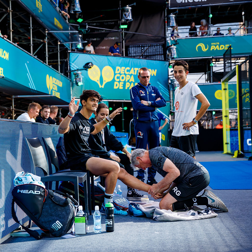 20210904_TheArrows_CopaDePadel_069_9439_edited.jpg