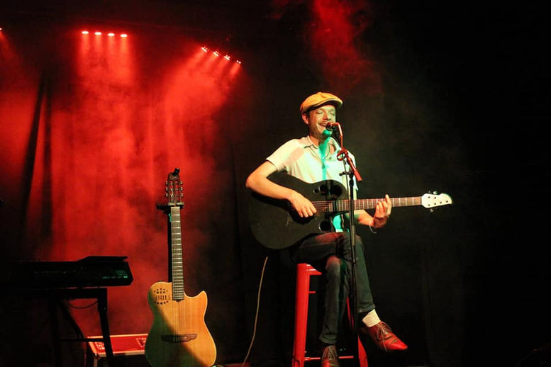 Dr Géhel & Mr Bowie
Une vingtaine de chansons du Dandy de la Pop music