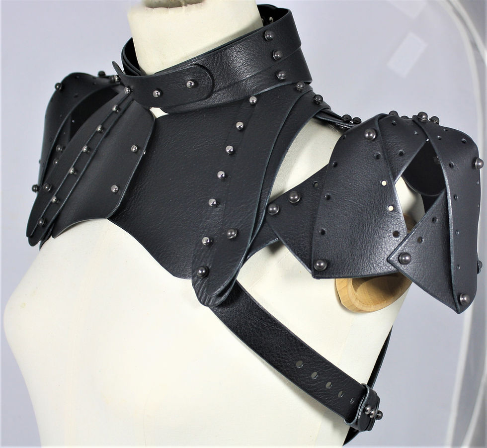 Thumbnail: Epaulette Holster, Worn in The Bold Type