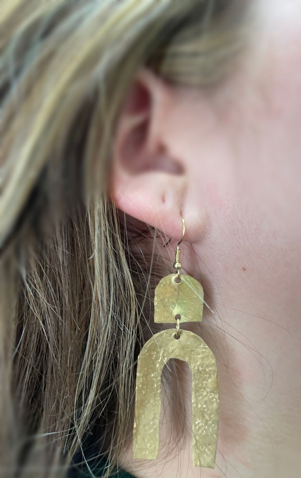 Thumbnail: Hammered Brass Dangle Earrings (126)