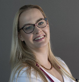 Anna Czarnecka_edited.jpg