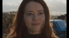 🦅 H Is For Hawk (2025) — Claire Foy Takes Flight in a Poetic Tale of Grief, Nature, and Healing