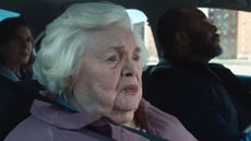 Eleanor the Great (2025): Scarlett Johansson’s Tender, Witty, and Wonderfully Rebellious Directorial Debut 🎭✨