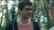 Anniversary (2025) Official Trailer – Diane Lane, Kyle Chandler, Phoebe Dynevor & Dylan O’Brien in a Family Torn Apart