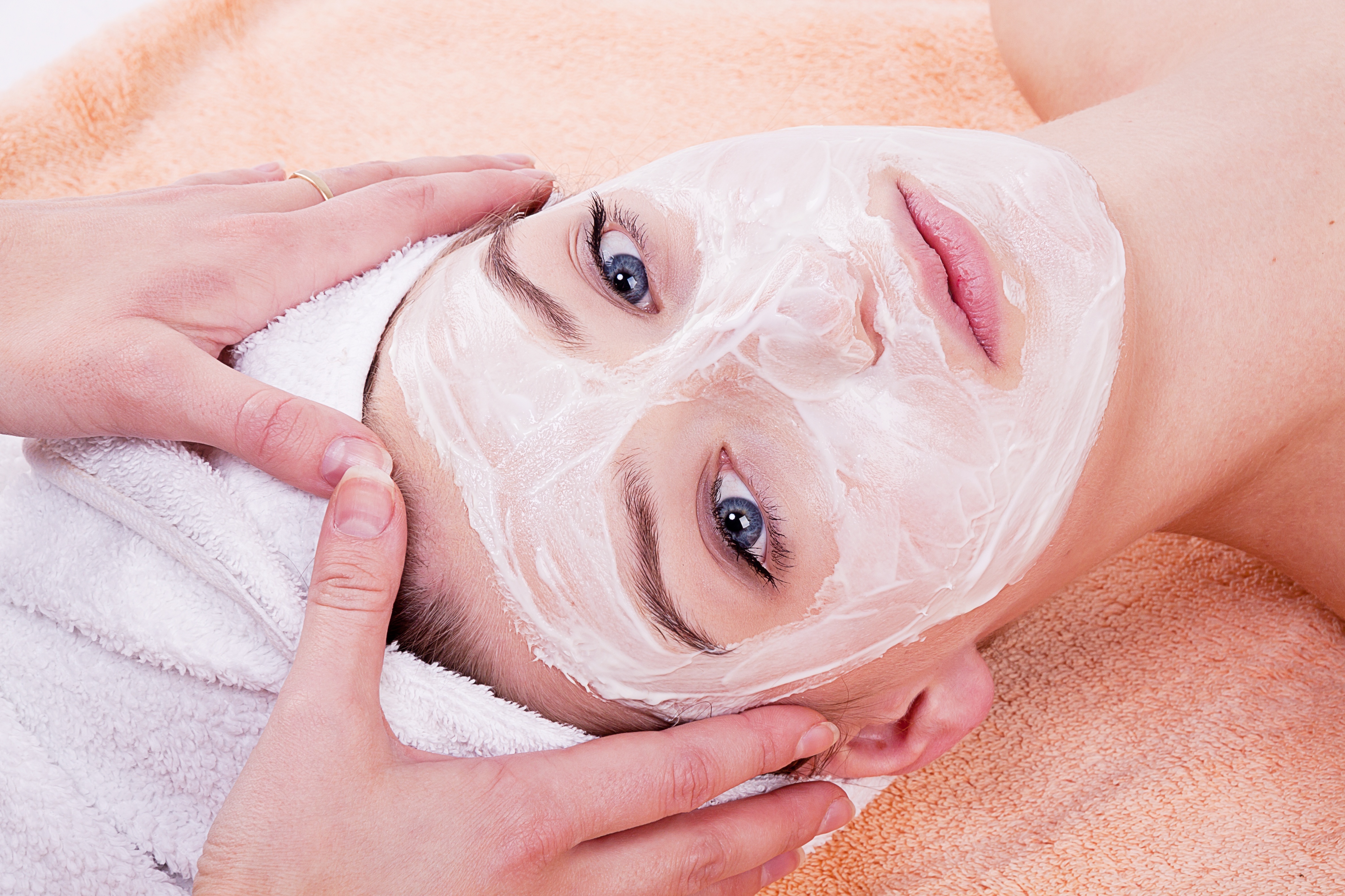 Classic Facial 60 min $90