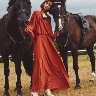 REACH_FASHION_15072020_SHOT_04_381_CJH-web.jpg