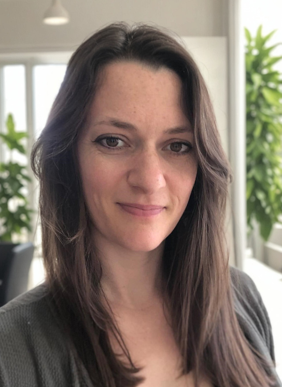 Portrait photo of Danielle Debye