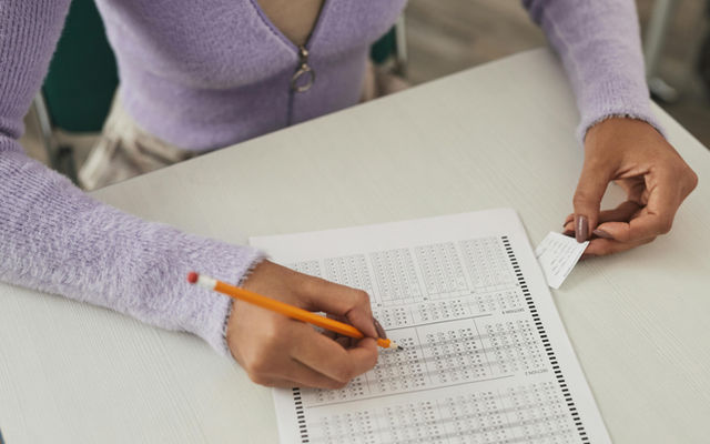 AKT Question Types Explained: How to Tackle MCQs Like a Pro