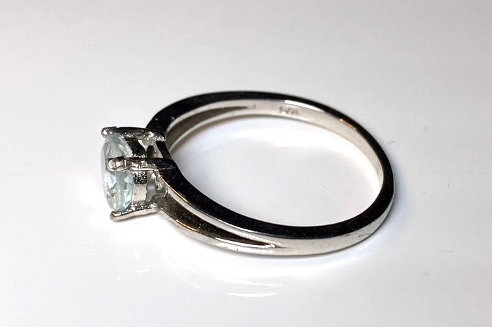 Miniaturbild: Silber Ring mit Blau Topas Stein ø 6 mm