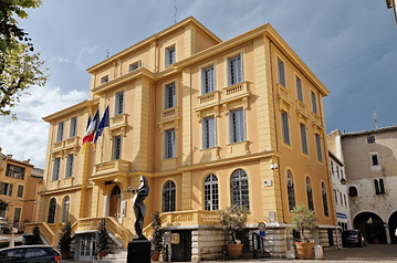 Couvreur à Vence