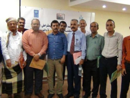 عدن : قضاة ومحامون يؤكدون أهمية الاعلام في مكافحة الفساد
اخبار وتقارير