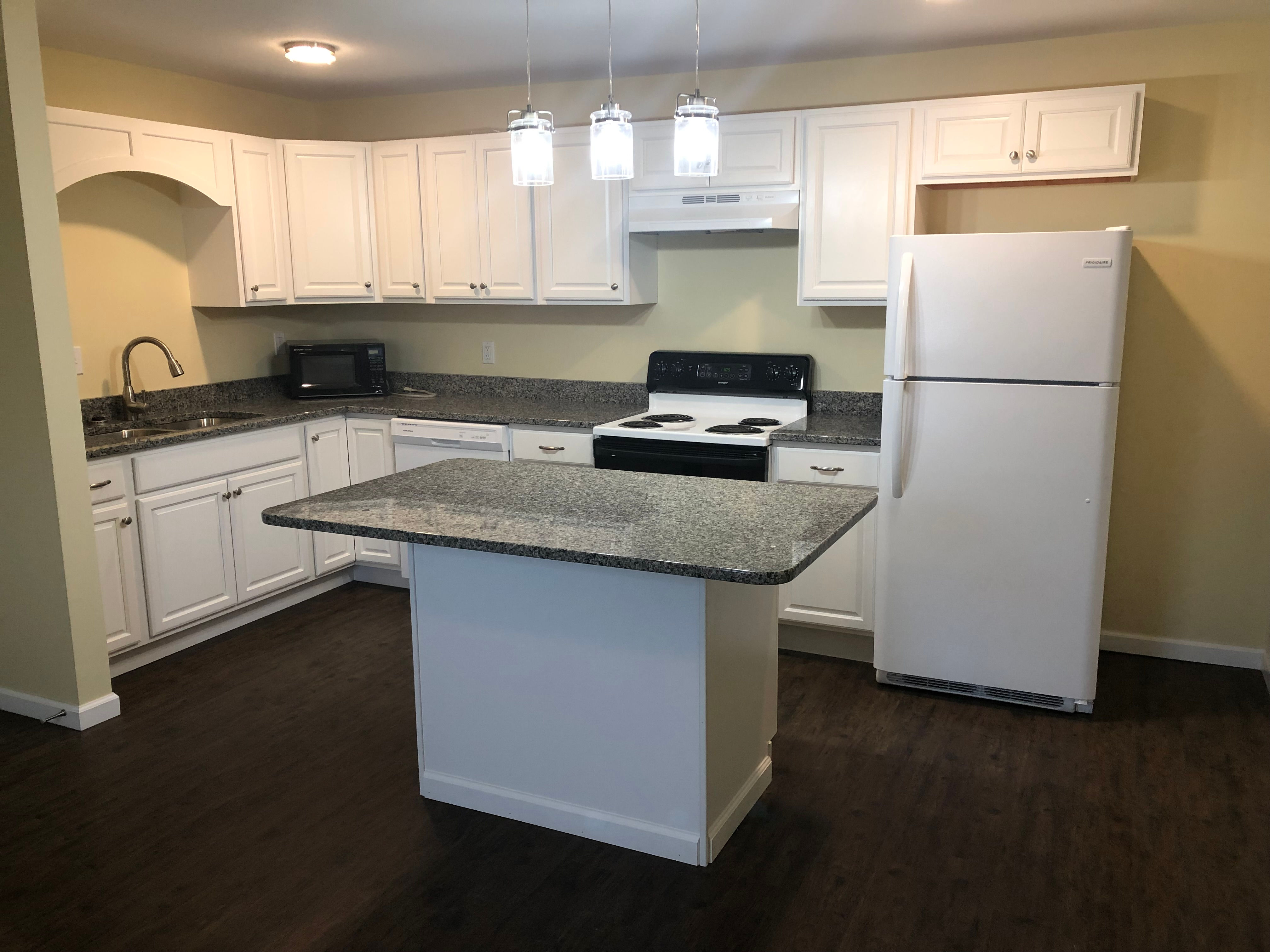 3408 Marshall Ave. #2