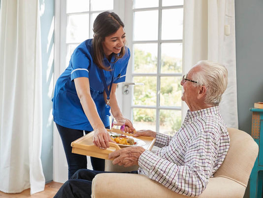 Mindful meals to support senior hearts daily