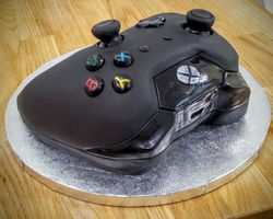 XBox Controller Cake
