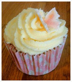 Vanilla and blush butterfly cupcake