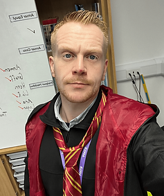 Teacher dressed up as Harry Potter