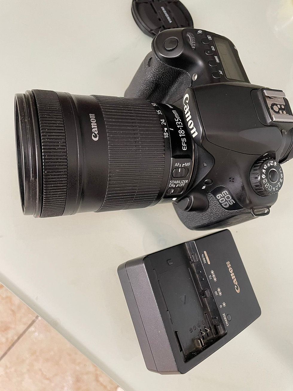 Miniatura: CAMARA fotográfica CANON EOS 60D 18MP + lente 18-135 mm