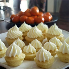 Vanilla Cupcakes by Chef Duncan Smith Meribel