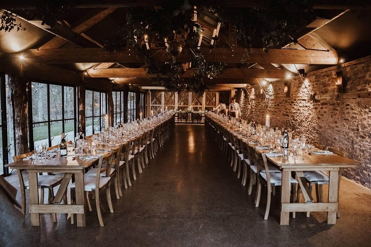 Indoor-marquee-long-table-wedding-set-up-barn