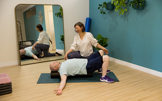 male pelvic floor physical therapy using a holistic whole body approach