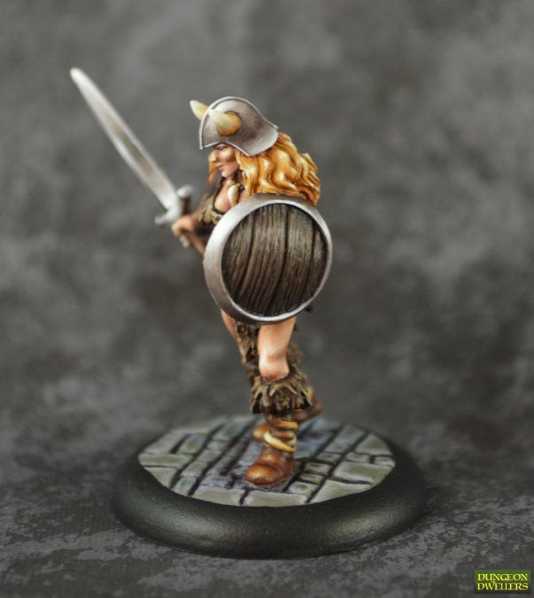 Miniature : Reaper 07025 - JANA FROSTWIND, BARBARIAN