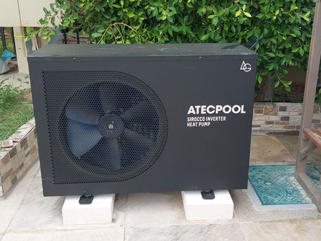 Heat Cool Pumps for Swimming Pools – Efficient Temperature Control with Total Pools Solutions