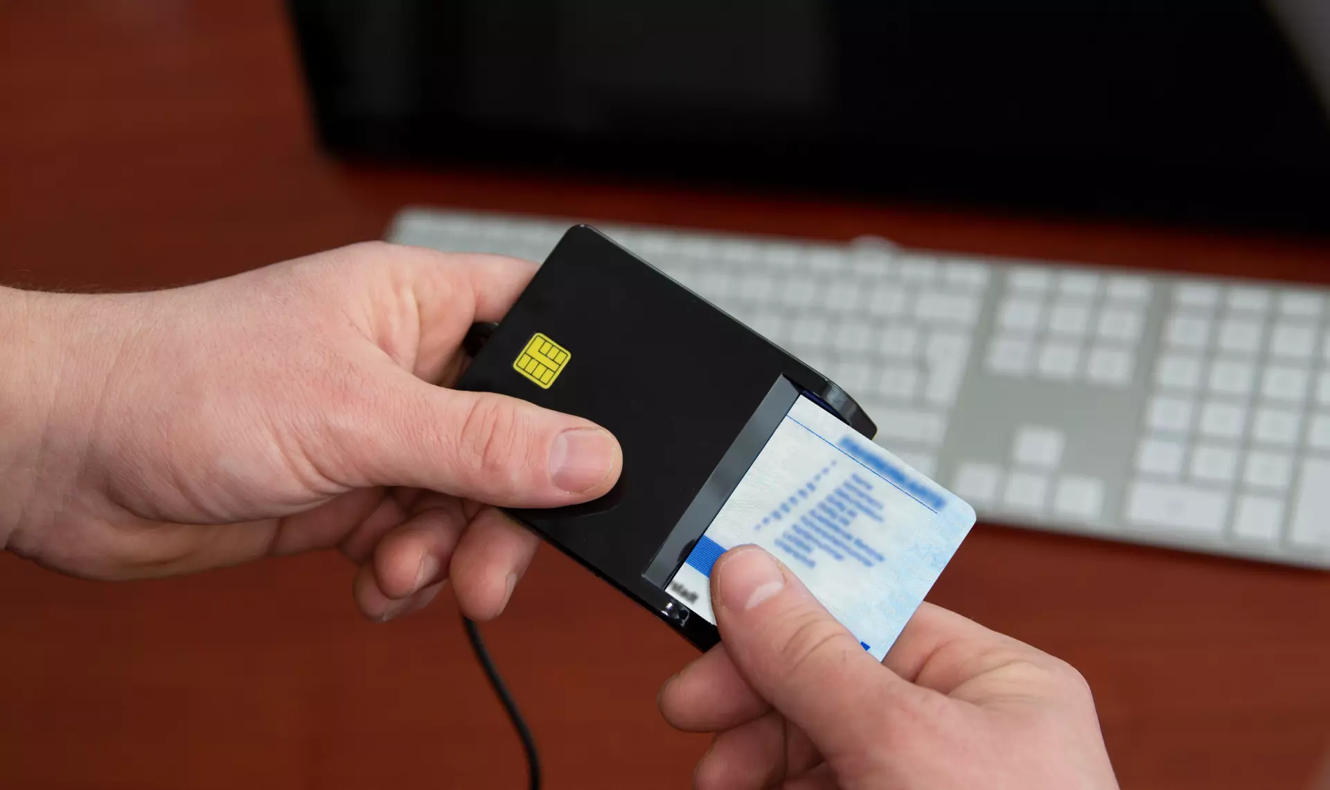 USB üzembentartói kártya