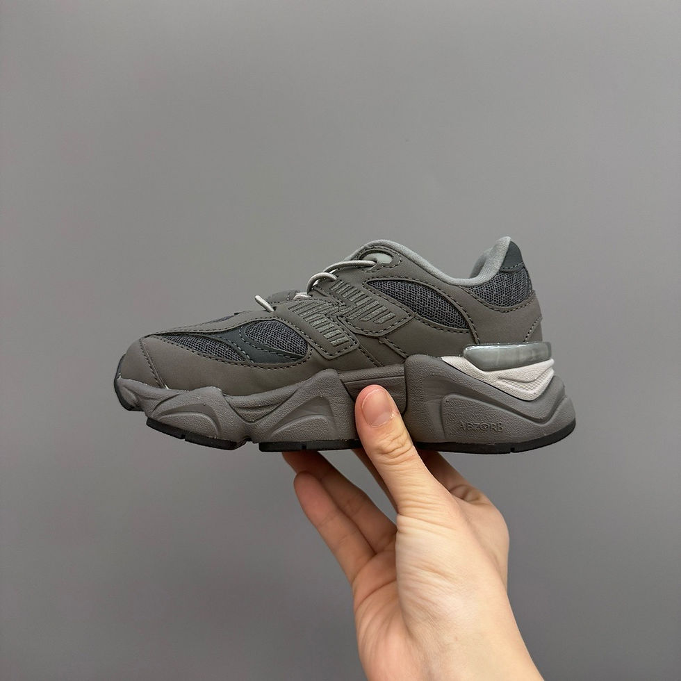 Miniatura: New Balance 9060 “Castle Rock” Kids