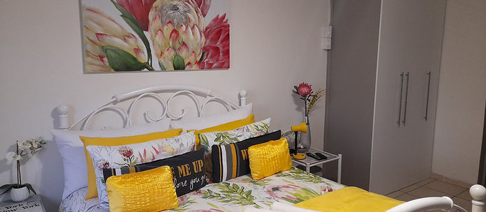 Yellow Room.jpg