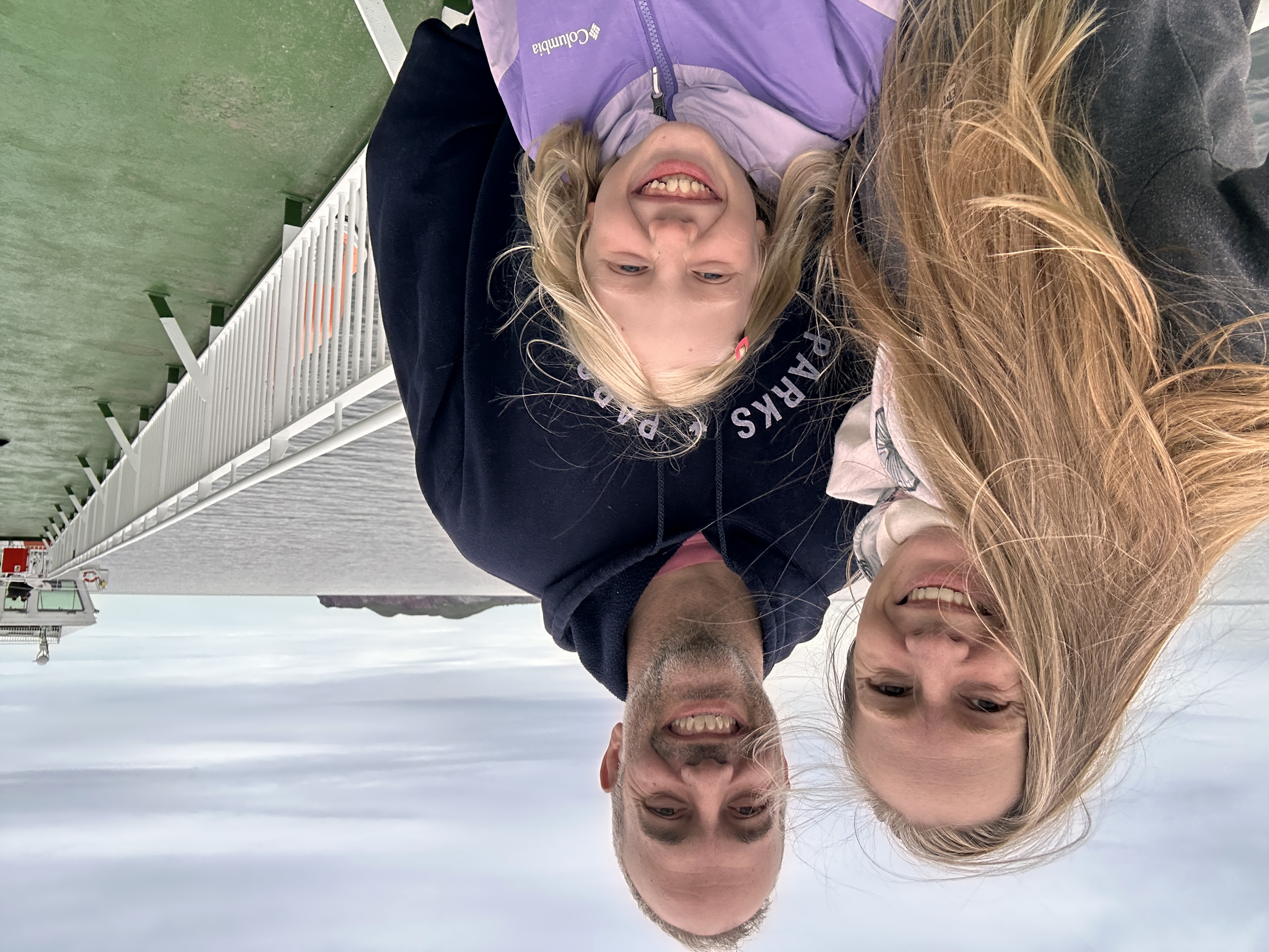 Photo du rédacteur: Delphine, Mathieu et Lucie