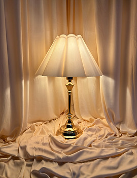cream lamp.jpeg