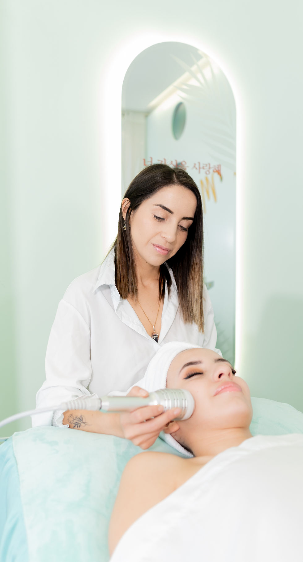 Spa, centro estetico,  meraki beauty center, tratamiento facial, acido hialuronico, colageno, facial, laminacion facial, terapia