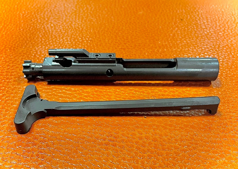 Bolt carrier group and charging handle with Cerakote finish DFL - 200