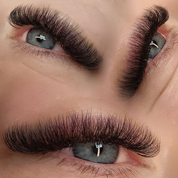 Volume lashes