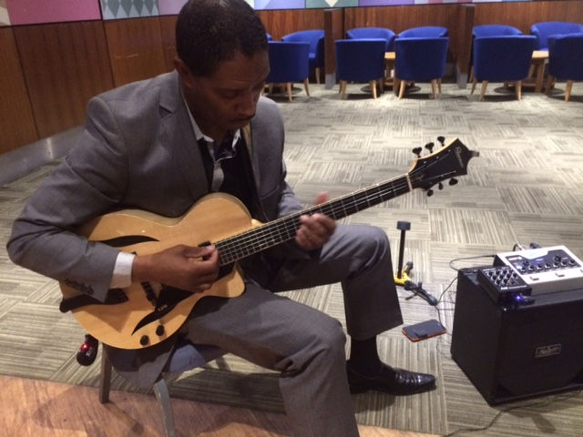 Cyio with his Chiquita CB10
