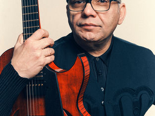 Fibonacci Guitars Announces the Launch of the BL6 Designed by Bireli Lagrene