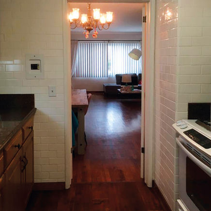 APT 4 KITCHEN