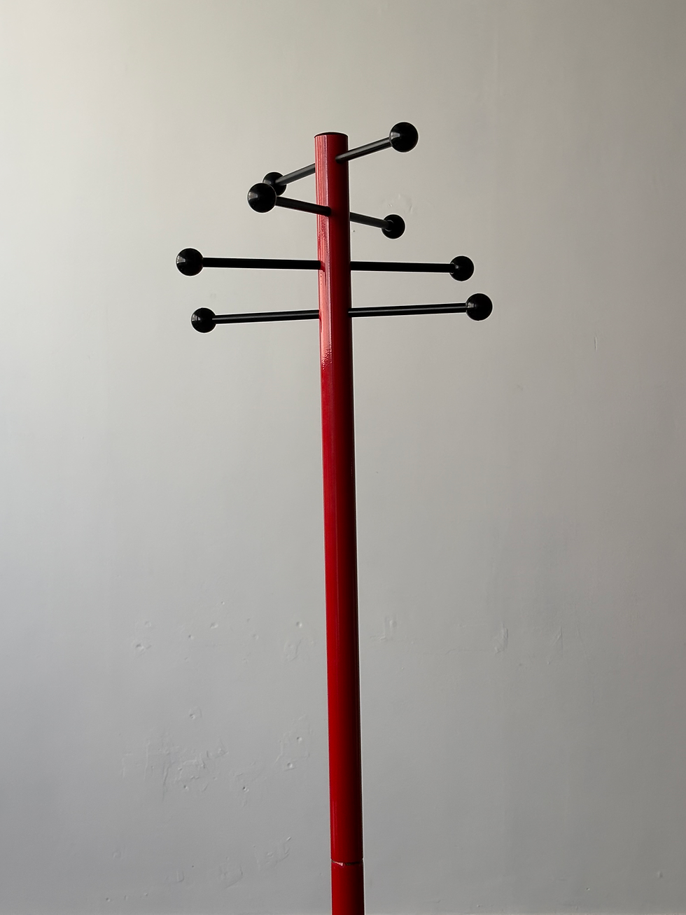Thumbnail: Red postmodern Italian coat rack, 1980s 
