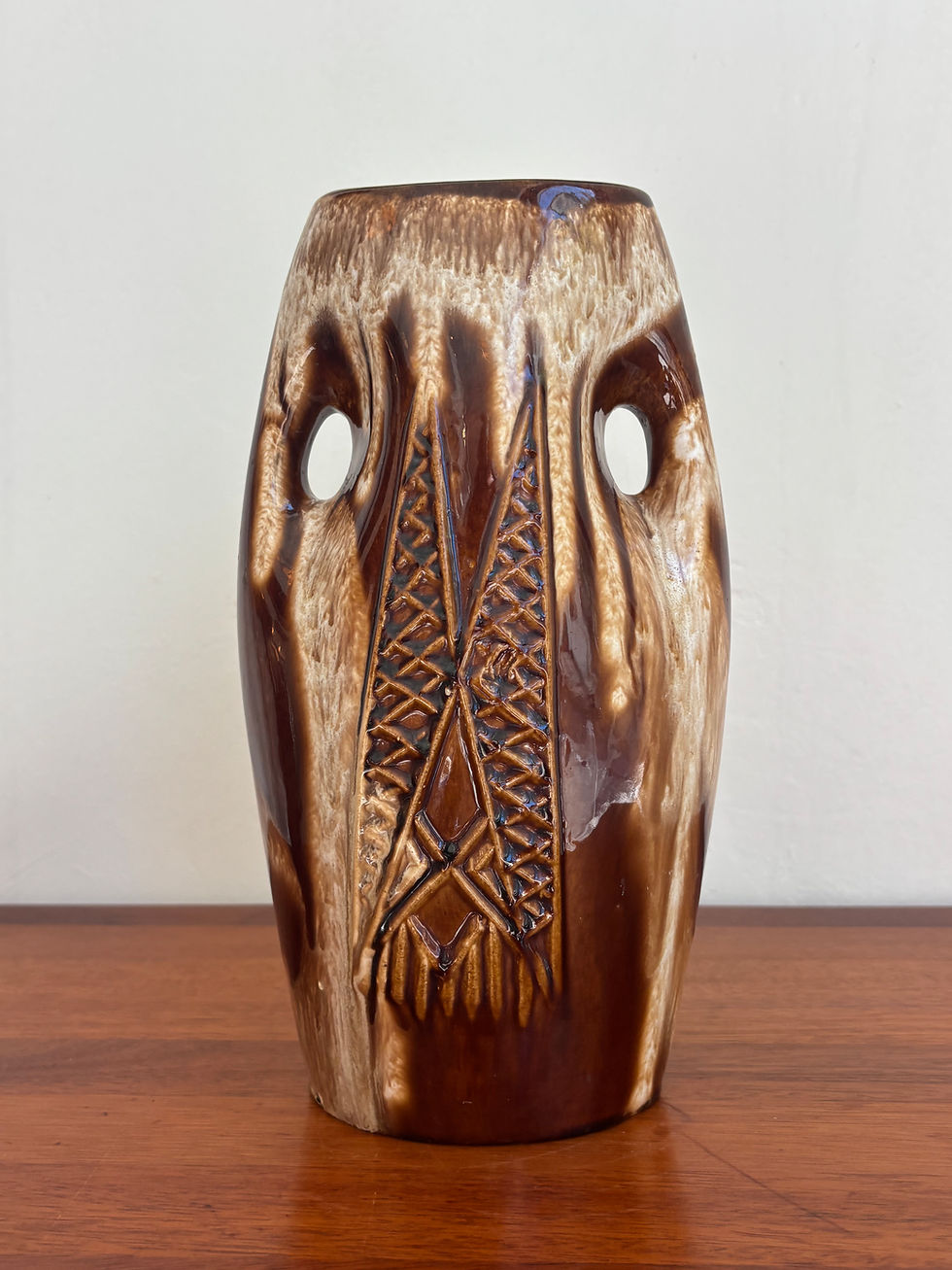 Thumbnail: Kedan Ceramic Sculptural Vase, Model 626, Israel, 1960s