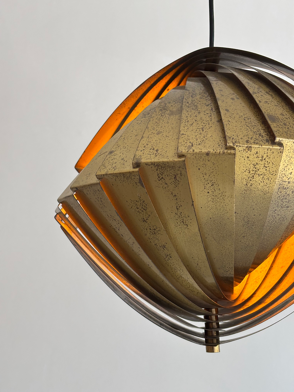 Thumbnail: ‘Konkylie’ lamp by Louis Weisdorf for Lyfa 1963