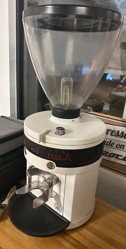  peak トレッキングマグ Kiichigo E-031 Mahlkonig Peak (Lamp) | Apparatus Inc