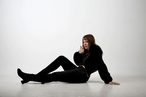 3_SittingFloor_edited.jpg