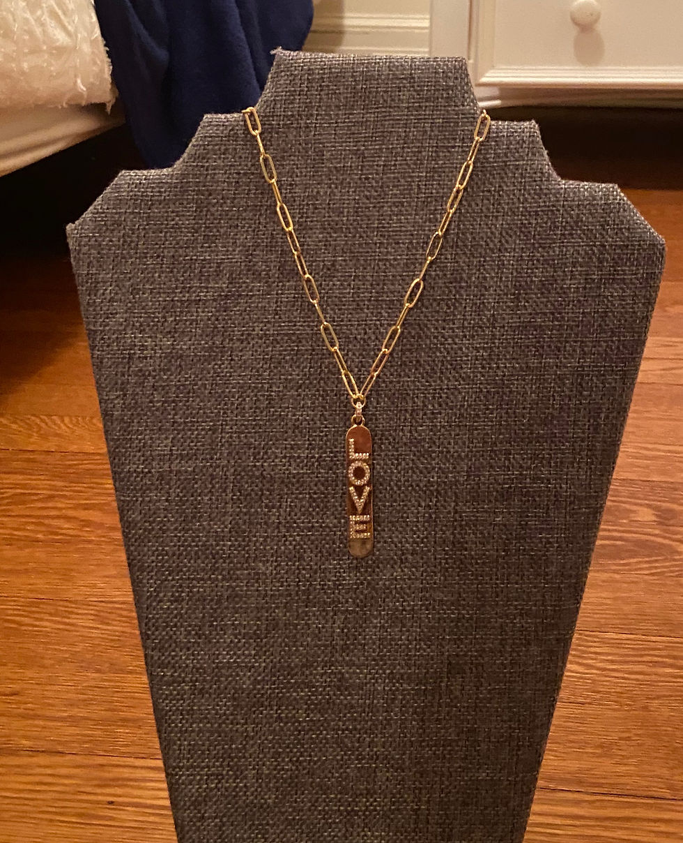 GOLD LINK CHOKER WITH LOVE CHARM